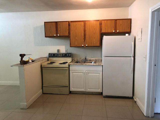 714 NW 2ND Avenue, Fort Lauderdale, FL 33311