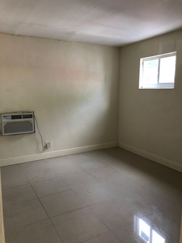 714 NW 2ND Avenue, Fort Lauderdale, FL 33311