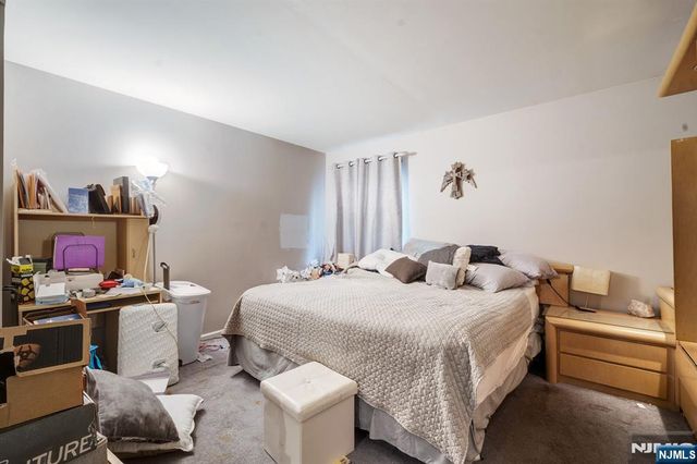 678 Morsetown Road, West Milford, NJ 07480