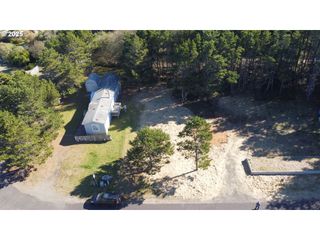 29908 H ST, Ocean Park, WA 98640