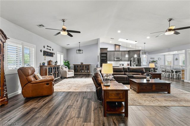 641 West Amarillo Avenue, Pahrump, NV 89048