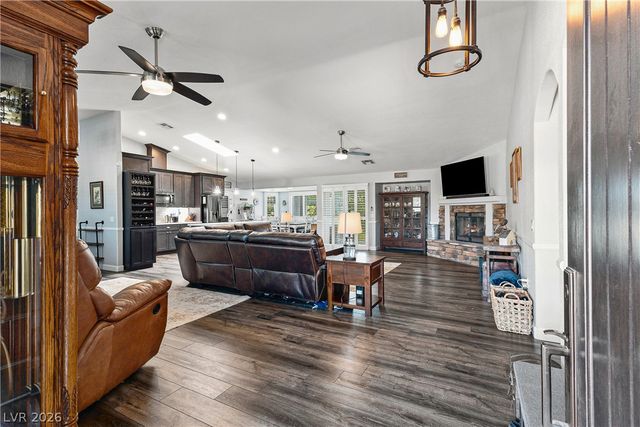 641 West Amarillo Avenue, Pahrump, NV 89048