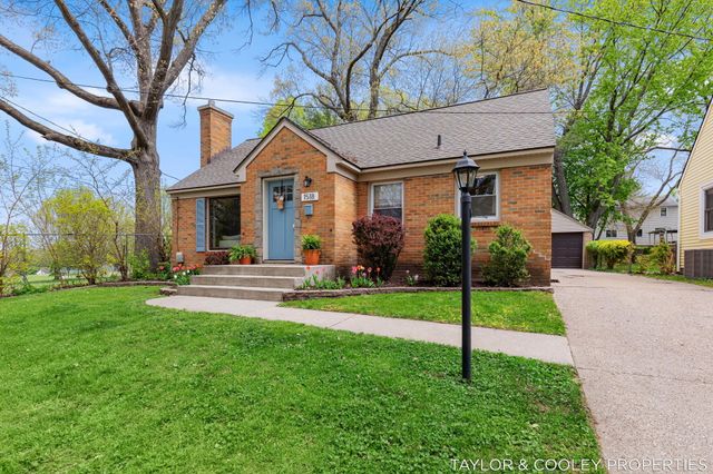 1518 Gladstone Drive Se, City Of Grand Rapids, MI 49506