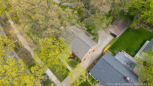 1518 Gladstone Drive Se, City Of Grand Rapids, MI 49506