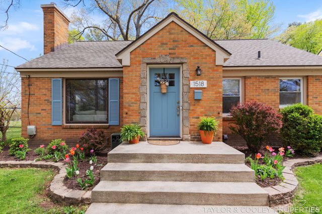 1518 Gladstone Drive Se, City Of Grand Rapids, MI 49506