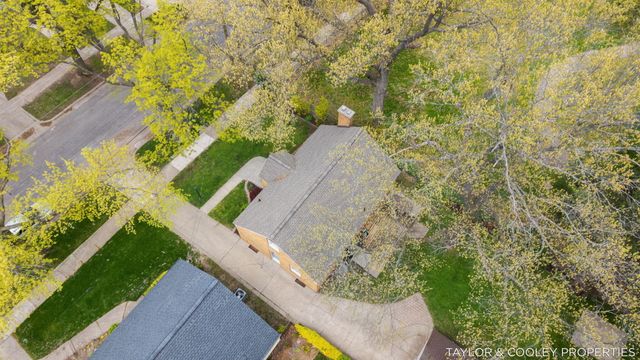 1518 Gladstone Drive Se, City Of Grand Rapids, MI 49506
