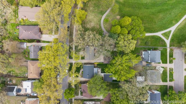1518 Gladstone Drive Se, City Of Grand Rapids, MI 49506