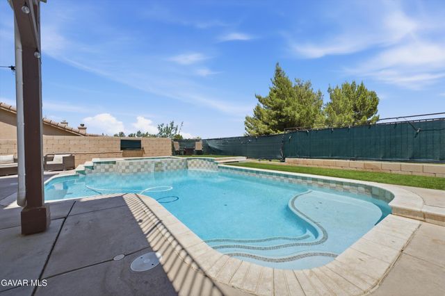 40608 Sawgrass Drive, Palmdale, CA 93551