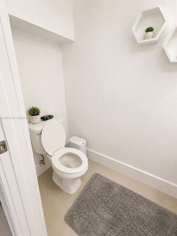 12610 SW 54th St 12610, Miramar, FL 33027