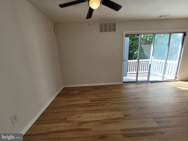 301 ANDREWS LN, Moorestown, NJ 08057