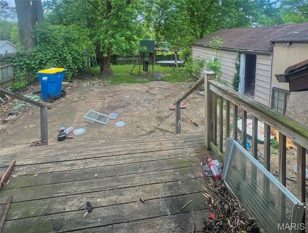 801 Strong Avenue, Collinsville, IL 62234