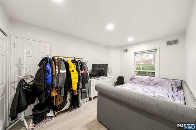 1420 Westgate Drive 8109, Fort Lee, NJ 07024