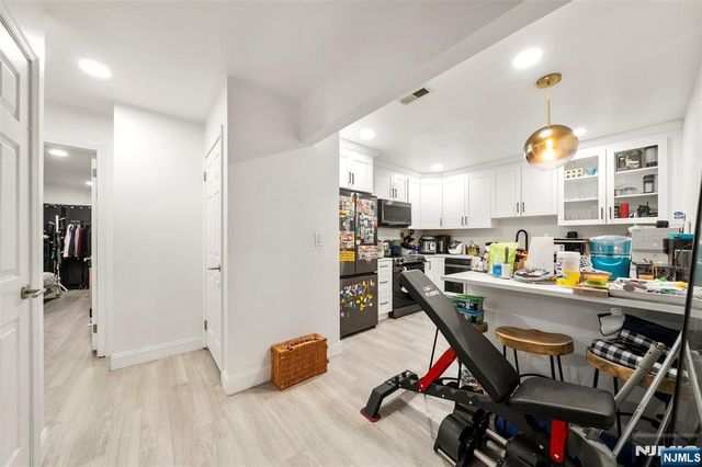 1420 Westgate Drive 8109, Fort Lee, NJ 07024