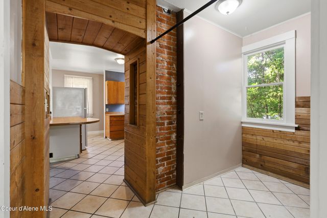 602 N Government WAY, Coeur D'alene, ID 83814