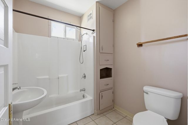 602 N Government WAY, Coeur D'alene, ID 83814