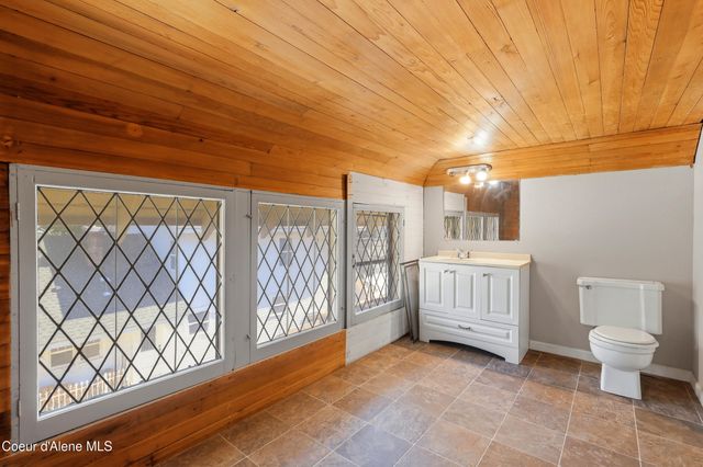602 N Government WAY, Coeur D'alene, ID 83814