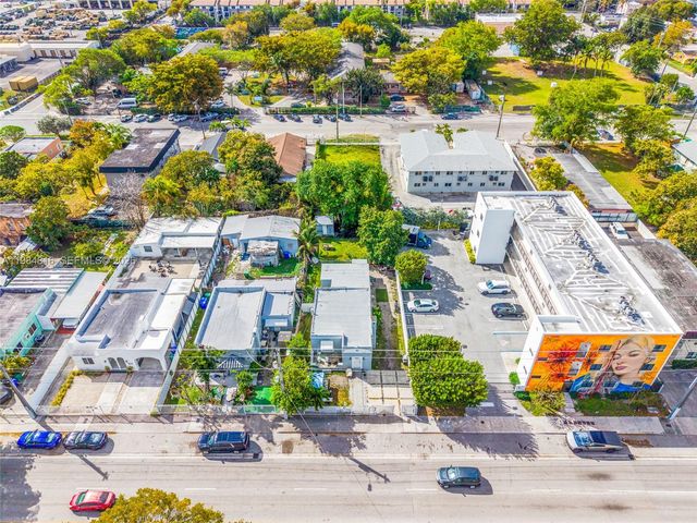 844 NW 29th St, Miami, FL 33127
