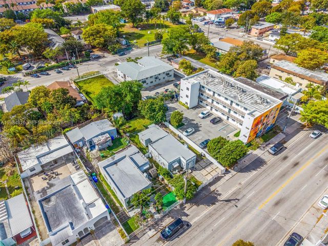 844 NW 29th St, Miami, FL 33127