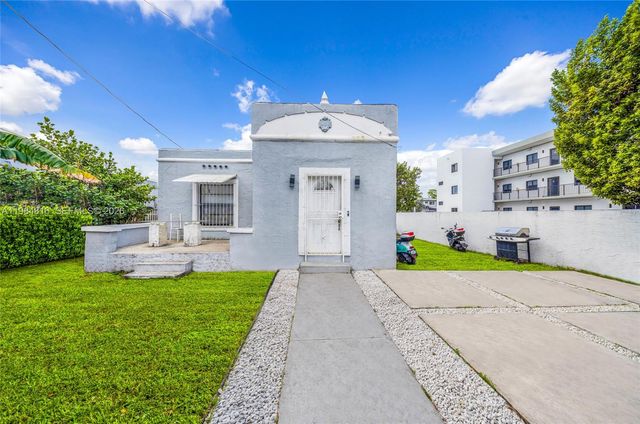 844 NW 29th St, Miami, FL 33127