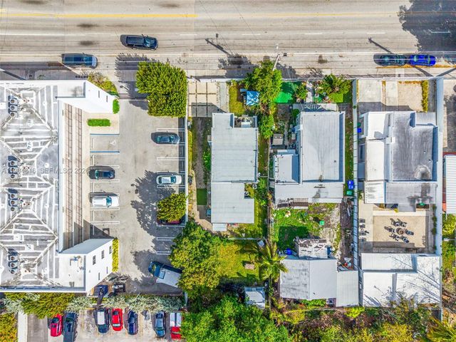 844 NW 29th St, Miami, FL 33127