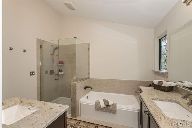 47 Fox Meadows Court, St Charles, MO 63303
