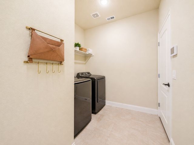 320 Robert Joseph Street, Burleson, TX 76028
