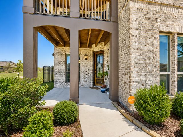320 Robert Joseph Street, Burleson, TX 76028