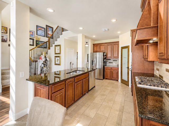 320 Robert Joseph Street, Burleson, TX 76028