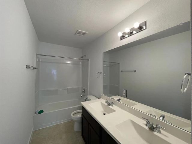 815 Summer Village Way, Rosenberg, TX 77469