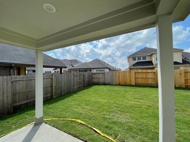 815 Summer Village Way, Rosenberg, TX 77469