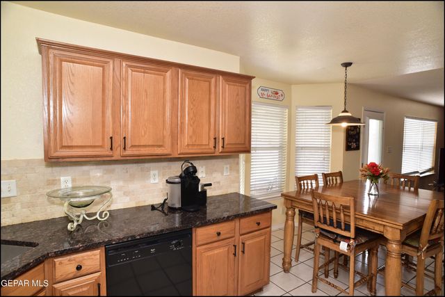 1316 BLACK RIDGE Drive, El Paso, TX 79912