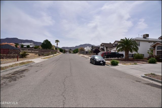 1316 BLACK RIDGE Drive, El Paso, TX 79912