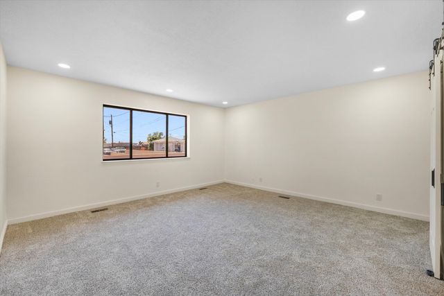 3106 May Circle SE, Rio Rancho, NM 87124