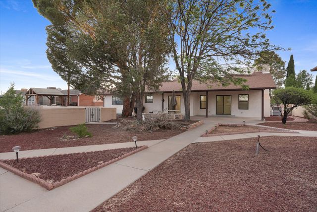 3106 May Circle SE, Rio Rancho, NM 87124