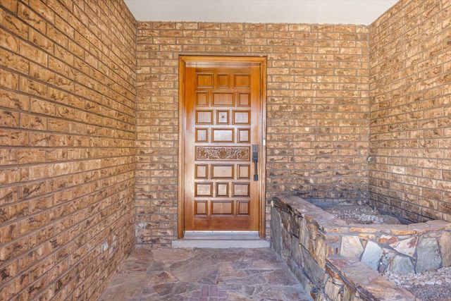 3106 May Circle SE, Rio Rancho, NM 87124