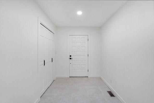 3106 May Circle SE, Rio Rancho, NM 87124