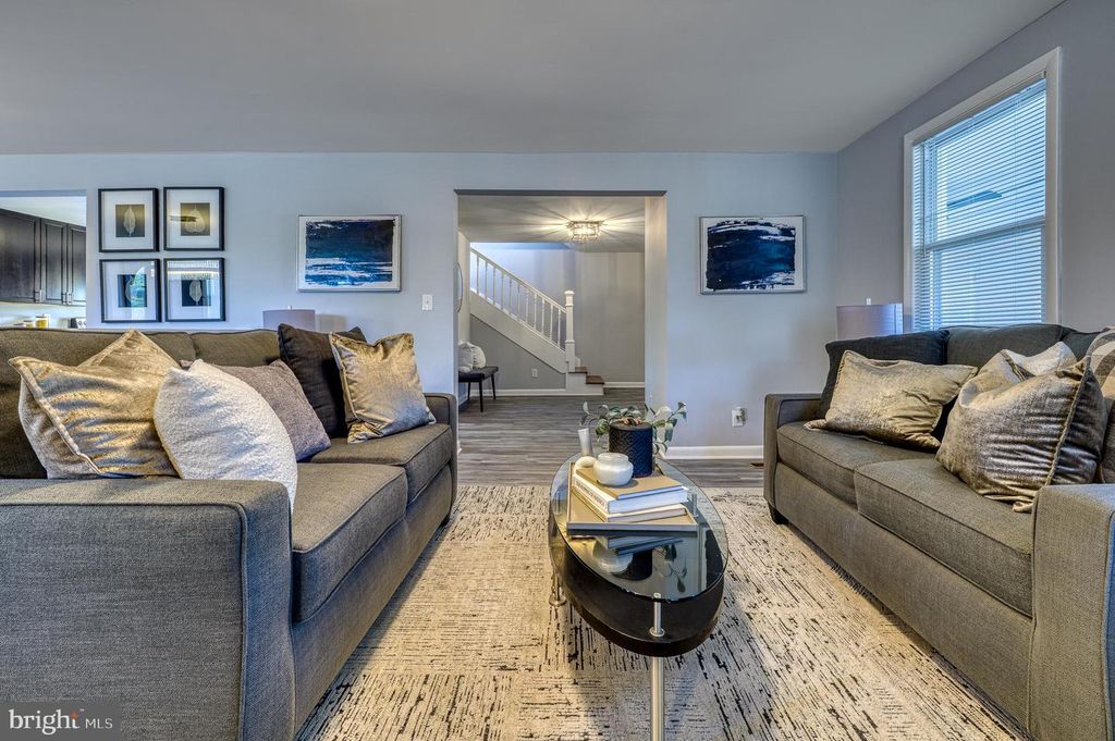 510 MIDDLE RIVER RD, Baltimore, MD 21220