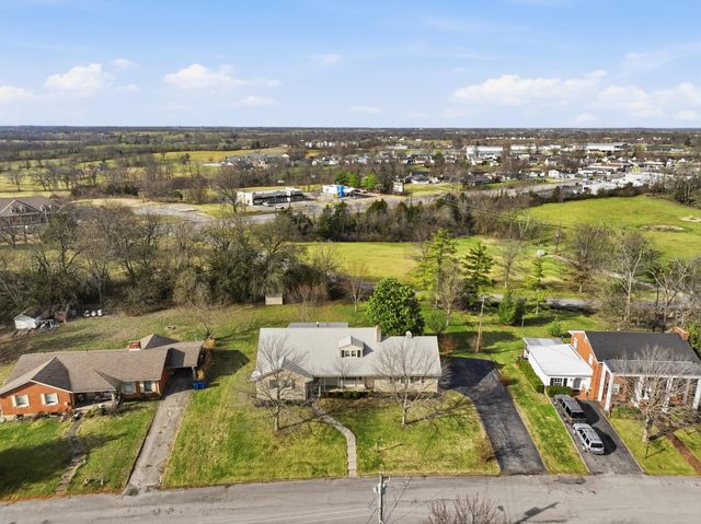 750 McBrayer Drive, Harrodsburg, KY 40330