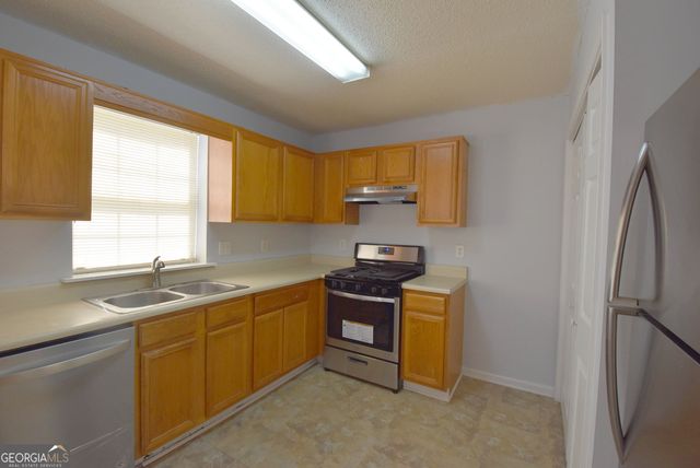 147 S Fairfield Drive, Peachtree City, GA 30269