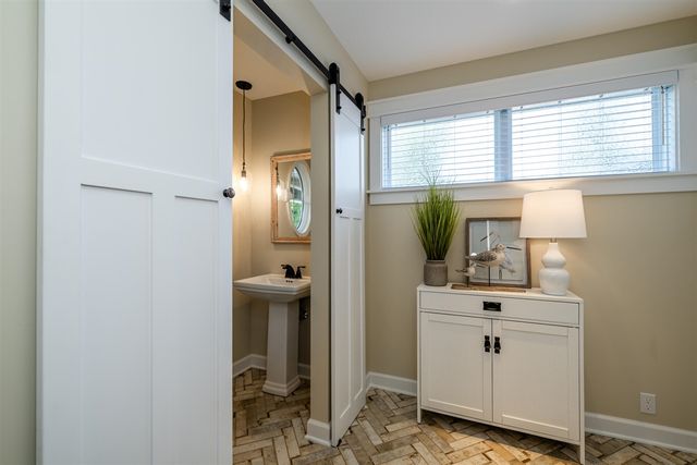 7881 Lakewood Drive, Coloma, MI 49038