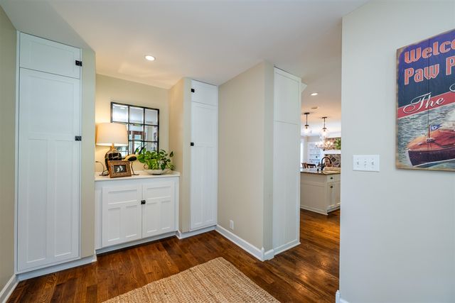 7881 Lakewood Drive, Coloma, MI 49038