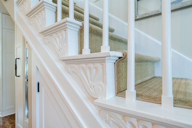 7881 Lakewood Drive, Coloma, MI 49038