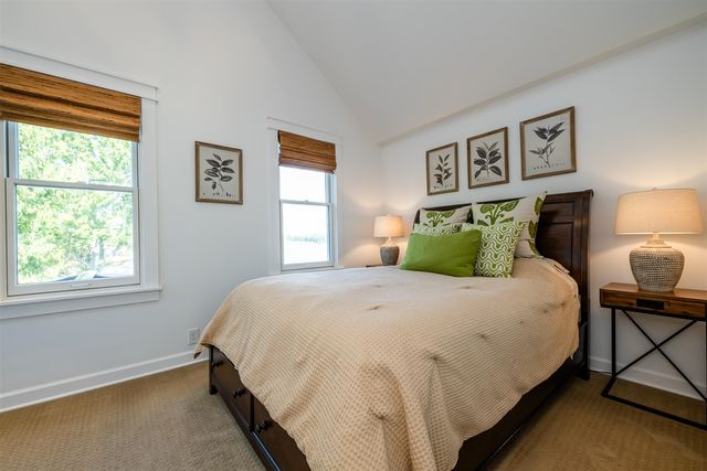 7881 Lakewood Drive, Coloma, MI 49038