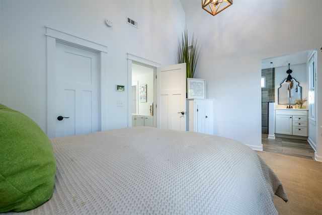 7881 Lakewood Drive, Coloma, MI 49038