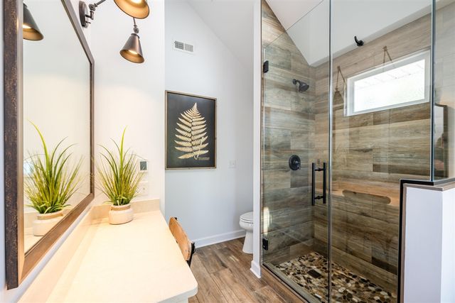 7881 Lakewood Drive, Coloma, MI 49038