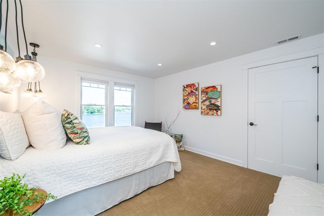 7881 Lakewood Drive, Coloma, MI 49038