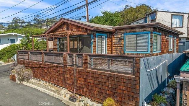 126 High, Laguna Beach, CA 92651
