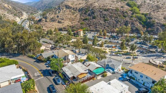126 High, Laguna Beach, CA 92651