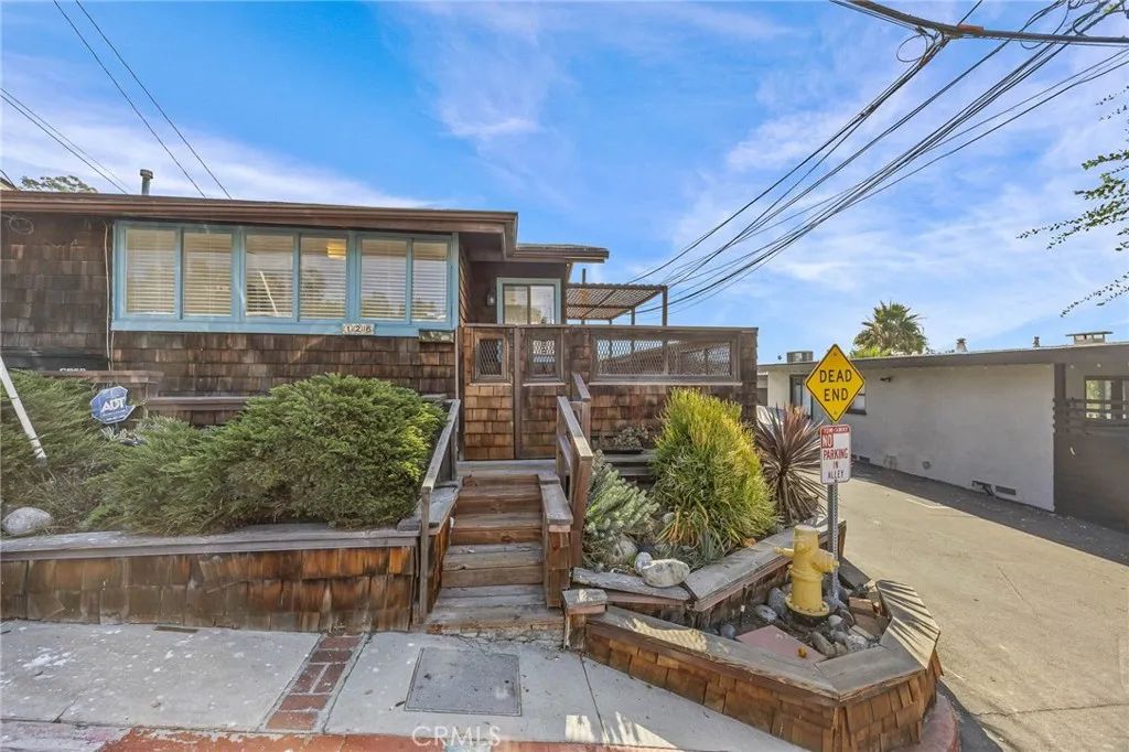126 High, Laguna Beach, CA 92651