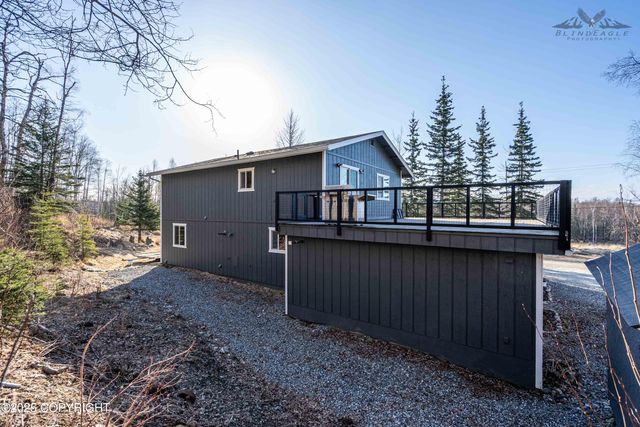3285 W Wintergreen Drive, Wasilla, AK 99623
